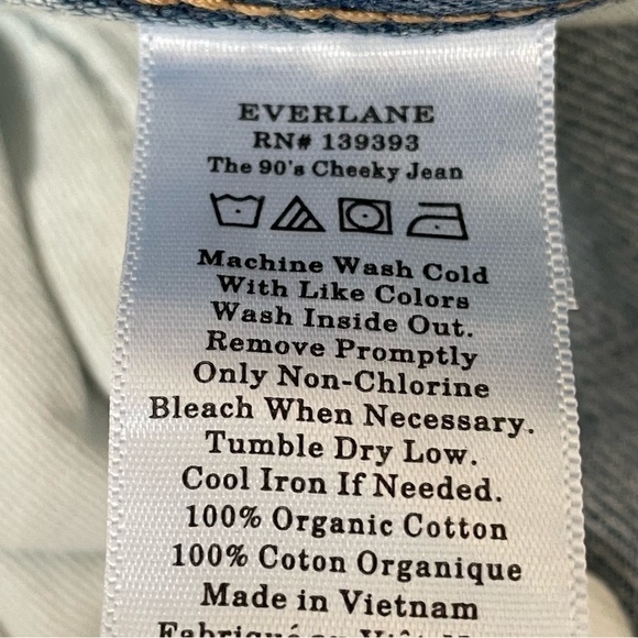 Everlane The 90’s Cheeky Jean Light Wash Button Fly 28 Regular NWOT - Picture 13 of 13